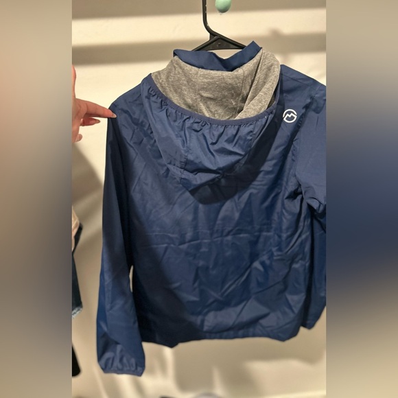 Magellan Outdoors Kids Navy Raincoat - Picture 4 of 4